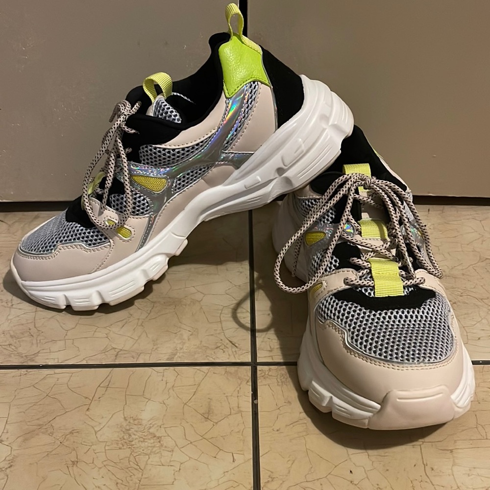 NEW Steve Madden Jaxson chunky sneaker